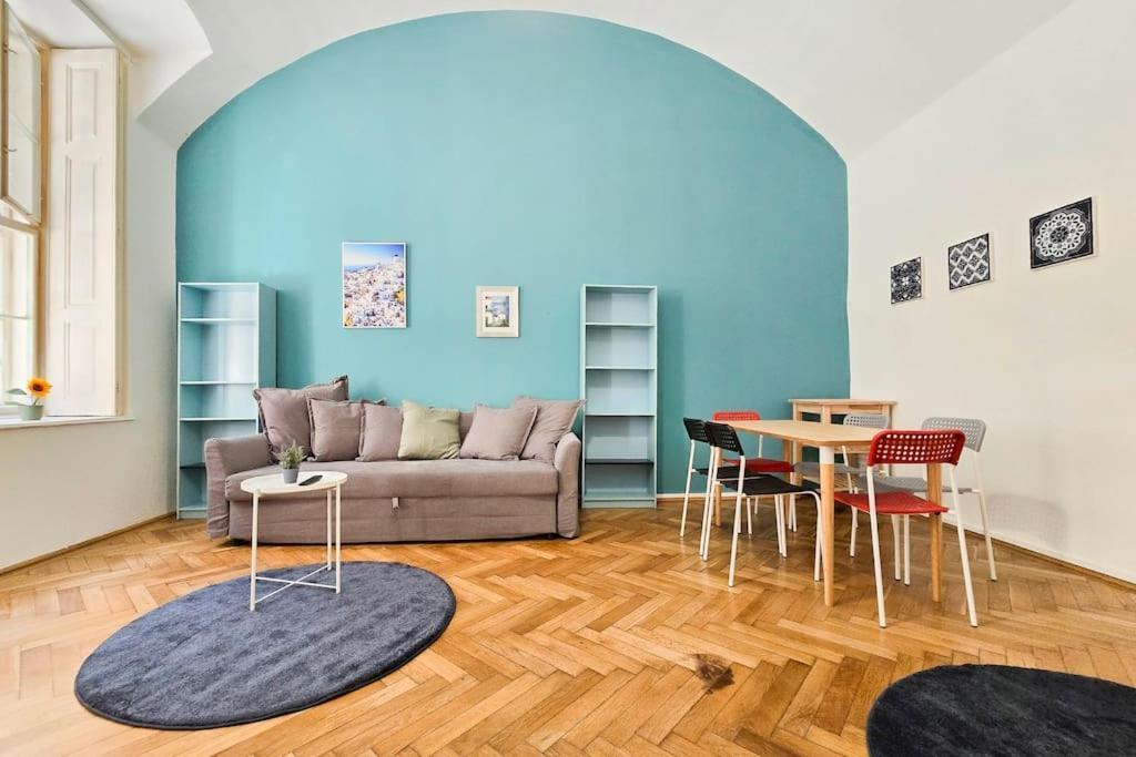 בודפשט Seventh Sense Apartment מראה חיצוני תמונה