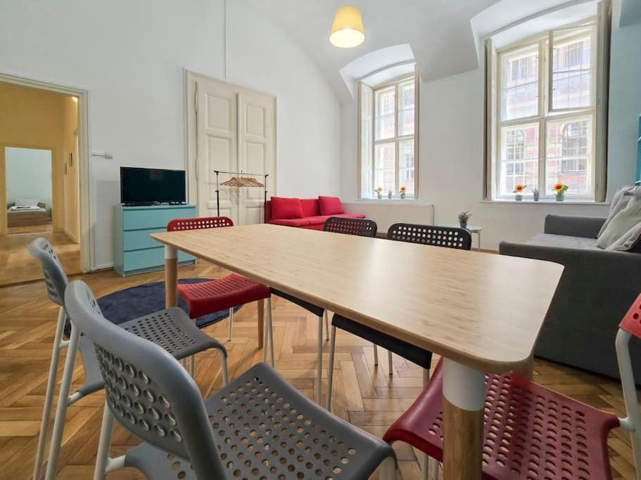 בודפשט Seventh Sense Apartment מראה חיצוני תמונה